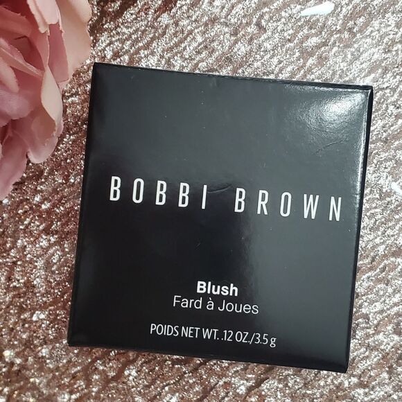 Bobbi Brown Blush in Flamme (Red) - Picture 11 of 15